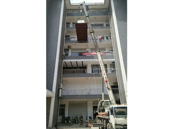 设备上楼
