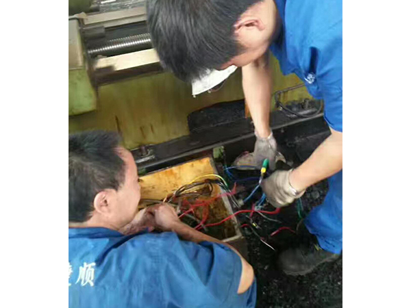 设备安装维修调试
